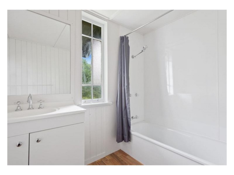 1 Short Street, Allenstown QLD 4700